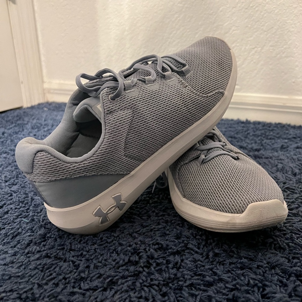 Under Armour women’s sneakers